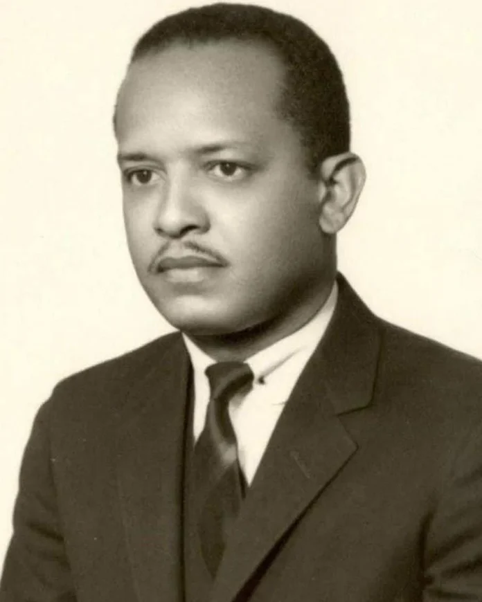 Dr. Cayetano Mesa De Oleo, prominente profesional de El Cercano, RD.